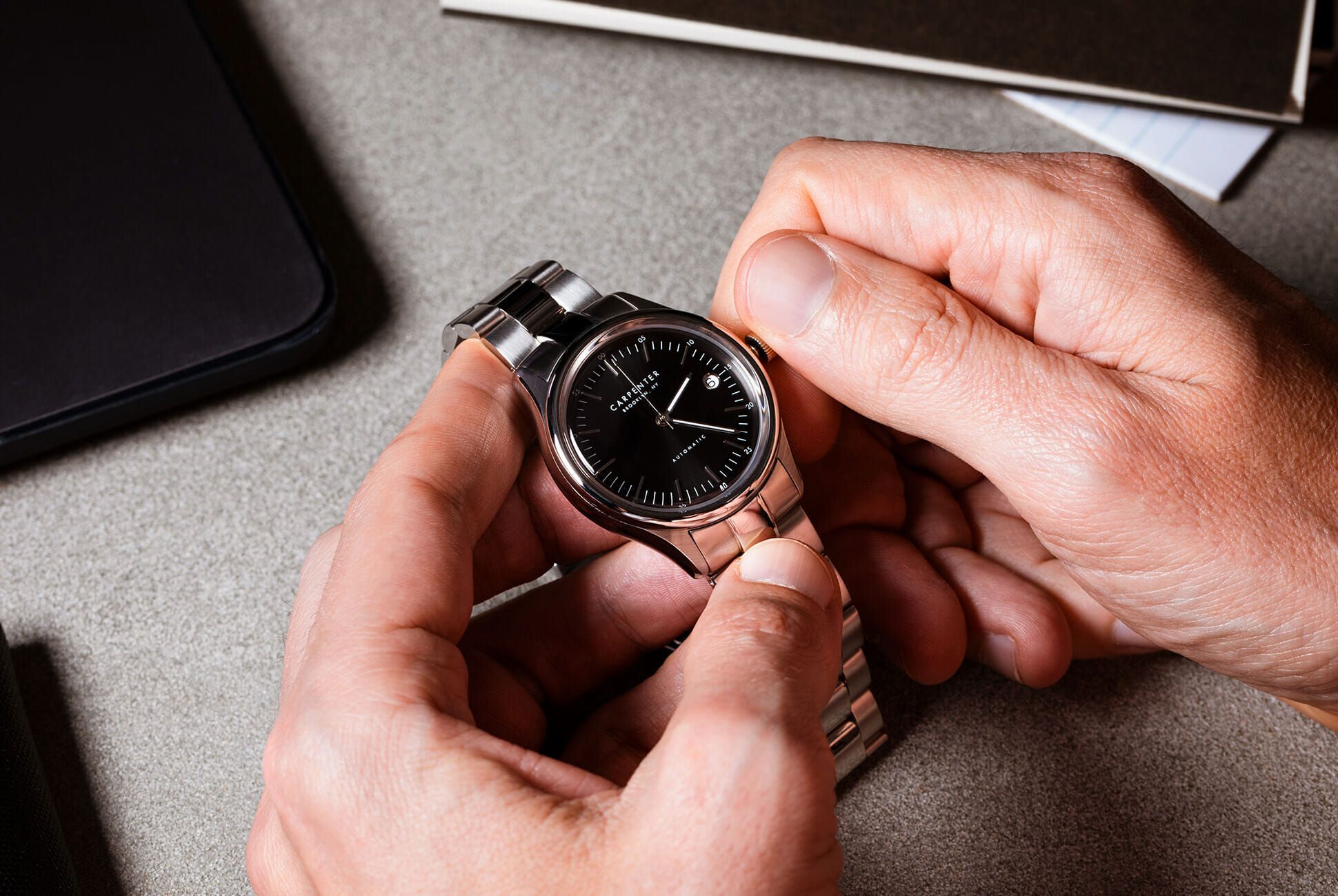 Cách chỉnh giờ đồng hồ Rolex